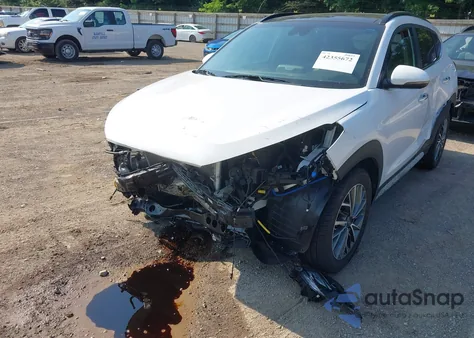 2019 Hyundai Tucson Ultimate z USA, uszkodzony, nr VIN KM8J3CAL3KU018229